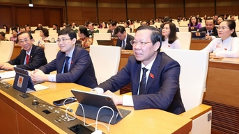 Quốc hội thông qua Nghị quyết đặc thù phát triển TPHCM