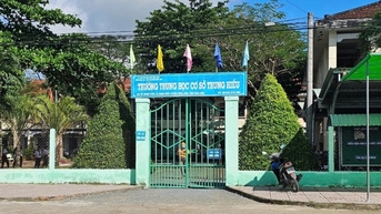 Kỷ luật hiệu trưởng trong vụ nam sinh lớp 8 bị đánh hội đồng bằng ghế, chổi