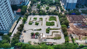 Loạt bãi xe, sân tập lái xe "mọc" trái phép tại phường Đại Kim