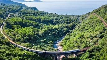 Bao giờ đoàn tàu du lịch Huế