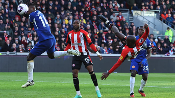Chelsea thoát thua nhờ hậu vệ