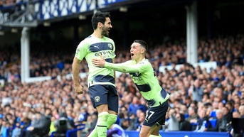 Gundogan rực sáng, Man City tiến sát chức vô địch