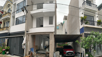 Người dân bức xúc về khoảng lùi