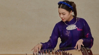 아티스트 Vu Thuy Linh, 민요와 교향곡을 결합하다
