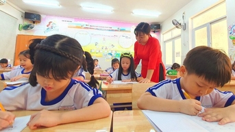 Kiểm tra cuối kỳ không căng thẳng cho học sinh, gia đình các em