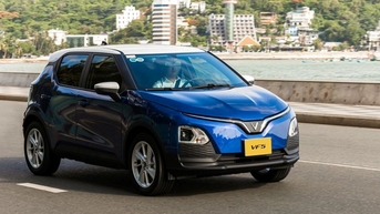 Vì sao ô tô điện được nhiều tài xế taxi lựa chọn?