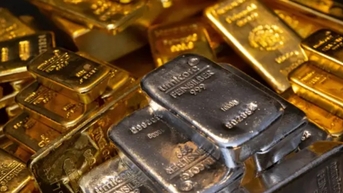 Giá vàng SJC tăng 1,6% dù giá vàng thế giới giảm 2,4%