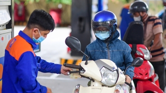Từ 15h chiều 14-11, giá xăng dầu đồng loạt giảm