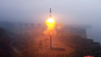 Một tên lửa ICBM trúng nhiều đích của Triều Tiên, Mỹ-Nhật-Hàn khẩn cấp ra tuyên bố chung, HĐBA bị gọi tên