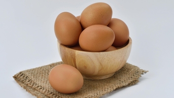 Ăn trứng mỗi ngày có làm tăng cholesterol?