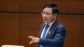 Bộ trưởng Giao thông Vận tải tiếp tục trả lời chất vấn