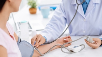 7 thực phẩm 'đại kỵ' với người bệnh cao huyết áp, khi có dấu hiệu này cần điều chỉnh ngay!