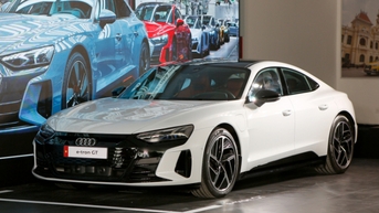 Triệu hồi kiểm tra pin xe Audi e-tron GT và RS e-tron GT tại Việt Nam