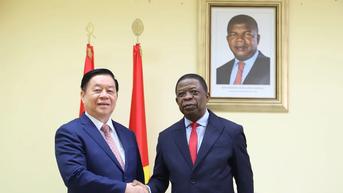 Trưởng Ban Tuyên giáo Trung ương thăm, làm việc tại Angola