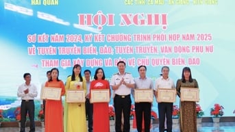 Hải quân Vùng 5 phối hợp cùng các địa phương tạo sức mạnh tổng hợp bảo vệ chủ quyền biển đảo quê hương