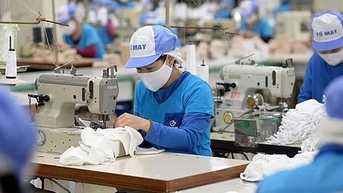 Xuất khẩu dệt may tăng tốc