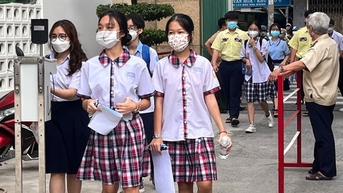 Con dậy ôn thi lúc 3h sáng, cả nhà náo loạn, làm sao giữ sức khỏe cho con?