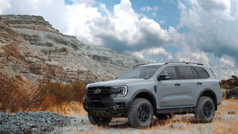 Ford Everest는 Ranger Raptor와 동일한 스타일의 새로운 Tremor 버전을 출시했습니다.