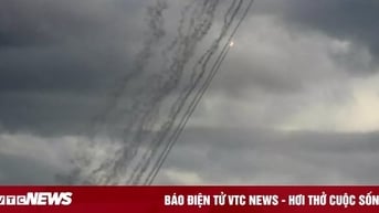 Hezbollah bắn 250 tên lửa và loạt đạn pháo vào Israel
