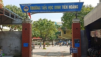Kỷ luật cô giáo xúc phạm học sinh