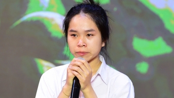 Tiếp sức đến trường SV Tây Nguyên: Nữ sinh không cha mẹ muốn bán bánh quanh giảng đường kiếm sống