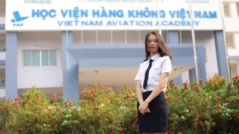 Nữ sinh lập kỳ tích hơn 40 năm có một tại Học viện Hàng không