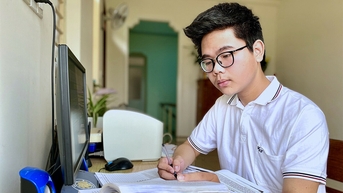 Nam sinh chuyên Toán giành giải nhất tiếng Anh quốc gia