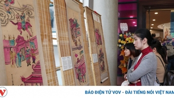 Giới thiệu 40 bức tranh về những tích truyện cổ