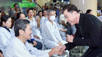 365 ngày kết nối yêu thương, mang tiếng hát át nỗi đau người bệnh