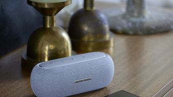 Harman Kardon Luna nhỏ gọn và “chất”