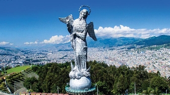 Tới Ecuador thăm thủ đô với nhiều hàng thủ công đẹp, biển xanh, núi lửa hùng vĩ