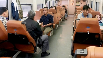 កំណាត់ផ្លូវរថភ្លើងខាងជើង-ខាងត្បូងឆ្លងកាត់ខេត្ត Quang Tri បានបើកឱ្យធ្វើចរាចរណ៍។