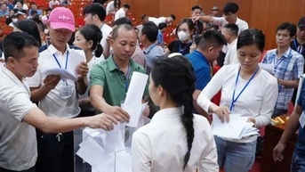Đất đấu giá ven quốc lộ 32 ở Thạch Thất gần 60 triệu đồng/m2