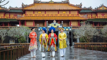 Phát huy giá trị di sản áo dài Huế