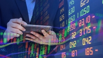 chờ đợi VN-Index thoát xu hướng tích lũy