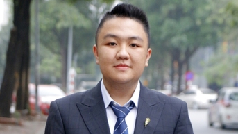 Thủ khoa tốt nghiệp sớm 1 năm, điểm cao nhất trong lịch sử Kinh tế Quốc dân