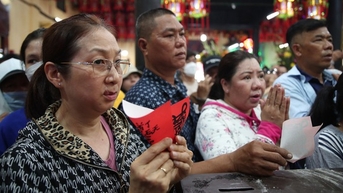 Lễ hội miễn phí, văn minh, không rác