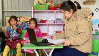 តើ​ប្រាក់​ឈ្នួល​បន្ថែម​ម៉ោង​ប៉ុន្មាន​របស់​គ្រូ​ដែល​ជាប់​កាតព្វកិច្ច​ក្នុង​អំឡុង​ពេល​តេត​ទទួល​បាន?