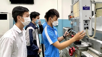 Có đi ngược với khuyến khích phân luồng?