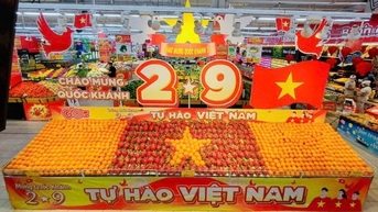 ម្ហូបមកពីបីតំបន់ប្រមូលផ្តុំគ្នាក្នុងមហោស្រព 'មោទនភាពនៃឯកទេសវៀតណាម'