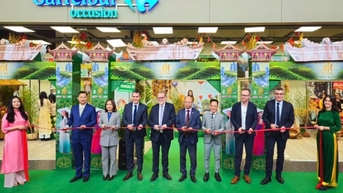 Tuần hàng Việt Nam tại Pháp