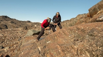 "Áo giáp" bao bọc Trái Đất 3,7 tỉ năm trước lộ diện ở Greenland