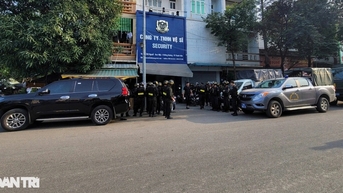 Hàng chục cảnh sát khám xét công ty vệ sĩ ở Thanh Hóa