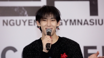 "Bạn thân Lisa", BamBam, chia sẻ lo lắng trước show diễn solo đầu tiên tại Việt Nam