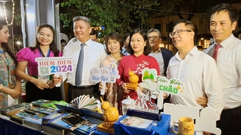 Khai mạc Festival Thu Hà Nội 2024