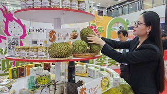 Thần tốc tiến lên đỉnh lịch sử, chỉ 1 tháng bán rau quả ‘ôm’ về gần 1,2 tỷ USD