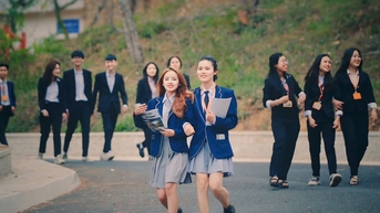 ជ្រើសរើសសាលារៀននៅជិតផ្ទះ ឬក្នុងទីក្រុងធំ?