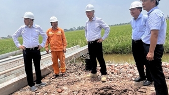 Lãnh đạo EVN, EVNNPT đôn đốc thi công Dự án đường dây 500 kV mạch 3