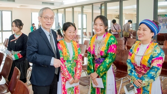 Thầy hiệu trưởng chi 6 tỷ đồng nuôi 30 sinh viên sư phạm