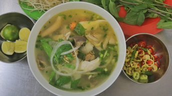 Thưởng thức hương vị truyền thống từ những quán miến gà nổi tiếng tại TP.HCM